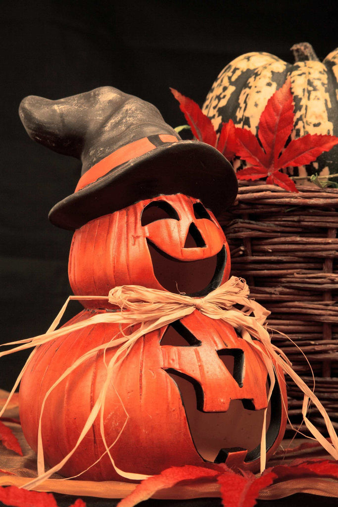 How to Decorate your Reclaimed Wood Furniture for Hallowe...