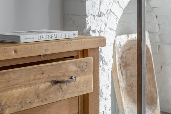 Solid wood chest of drawers