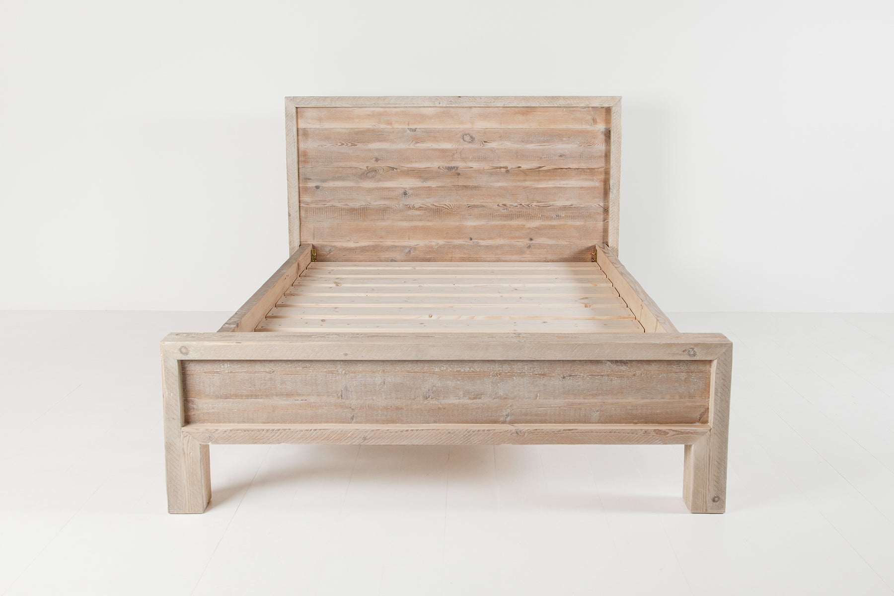 Havisham Bed With Low End