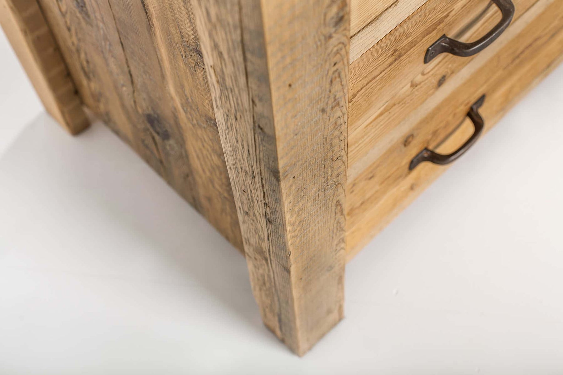 Hudson Chest Of Drawers