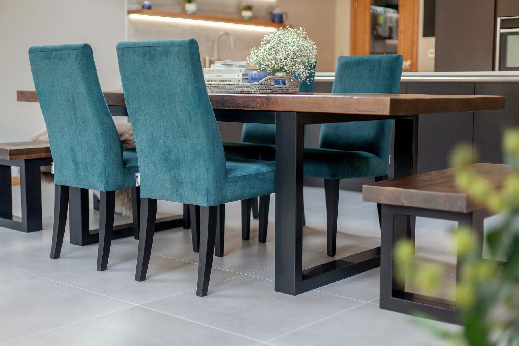 Cavendish Dining Table - Long Overhang Custom Frame